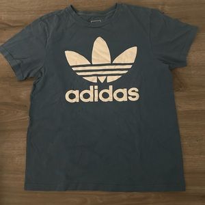 Adidas T-Shirt